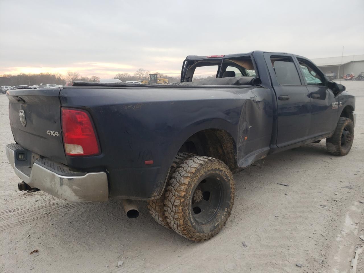 Photo 4 from auction – 2015 RAM 3500 ST with VIN 3C63RRGL4FG605027