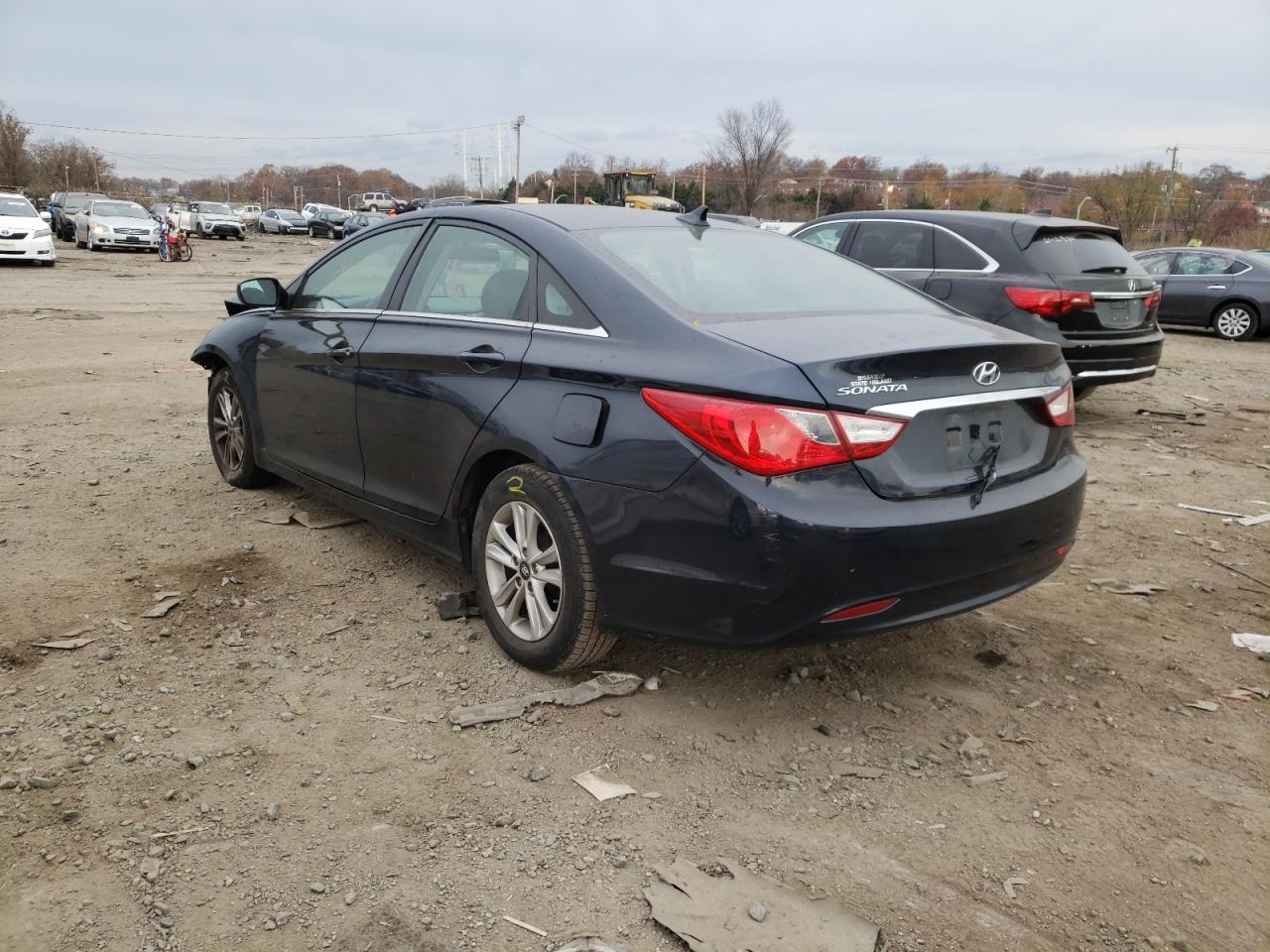 Photo 3 from auction – 2011 HYUNDAI SONATA GLS with VIN 5NPEB4AC4BH245437