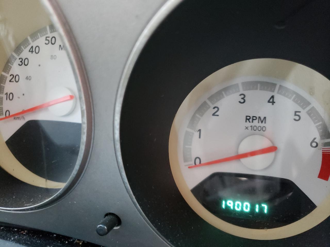 Photo 8 from auction – 2008 DODGE AVENGER SX with VIN 1B3LC56J08N299524