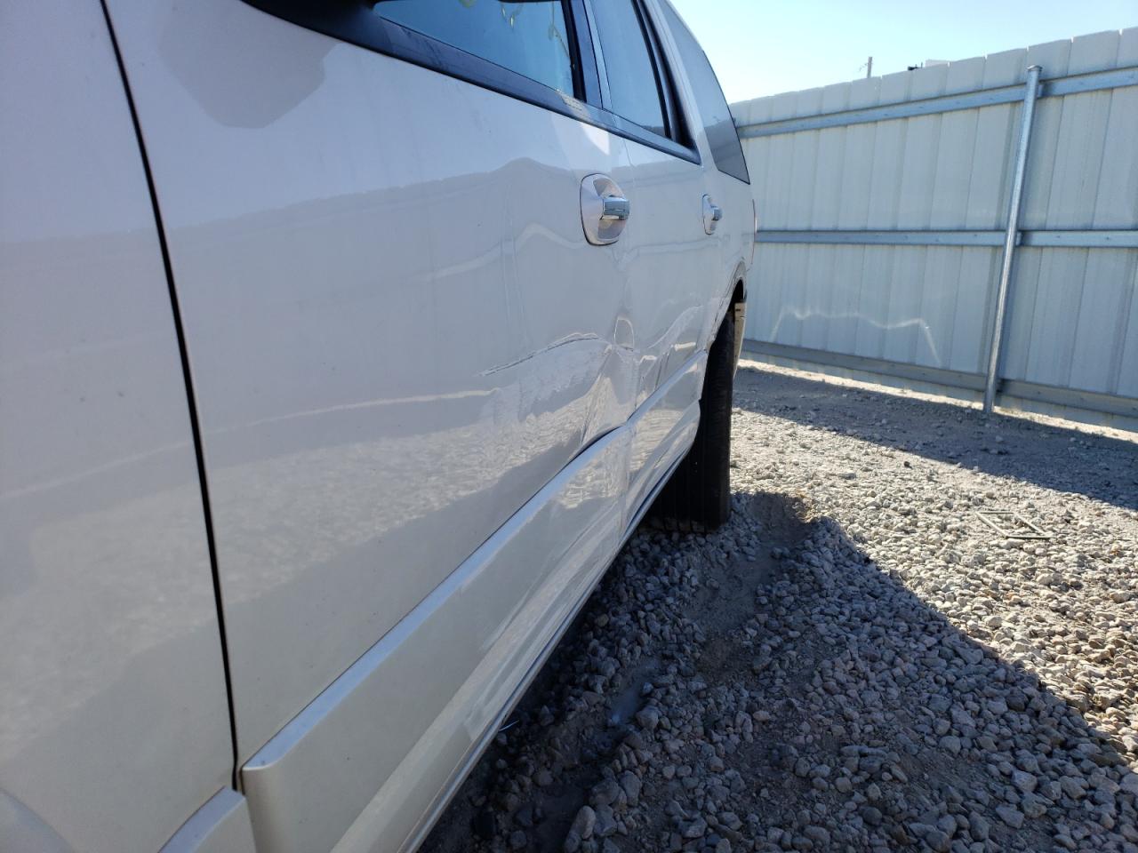 Photo 9 from auction – 2012 FORD EXPEDITION with VIN 1FMJK1K58CEF66780