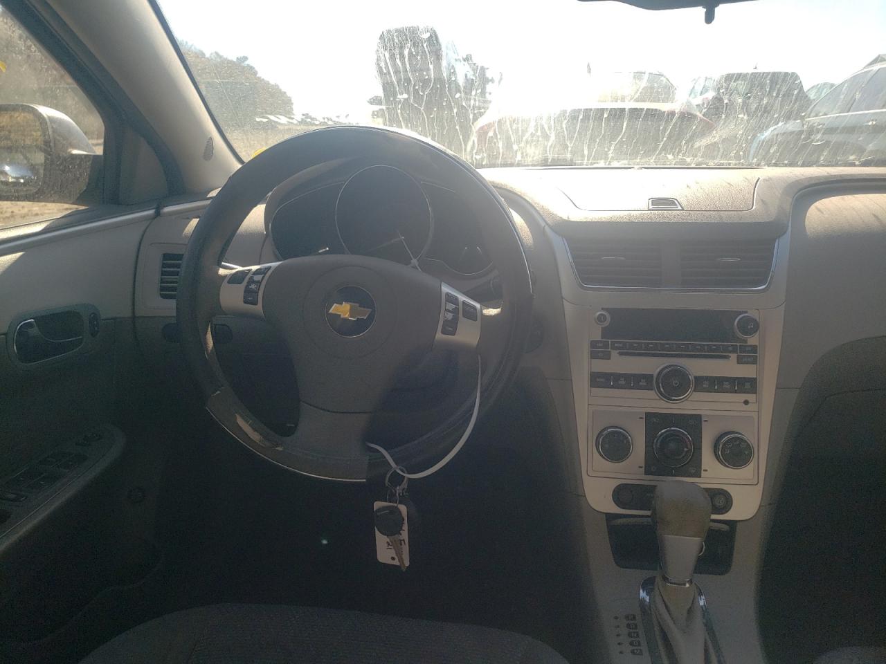 Photo 9 from auction – 2011 CHEVROLET MALIBU LS with VIN 1G1ZB5E17BF122508