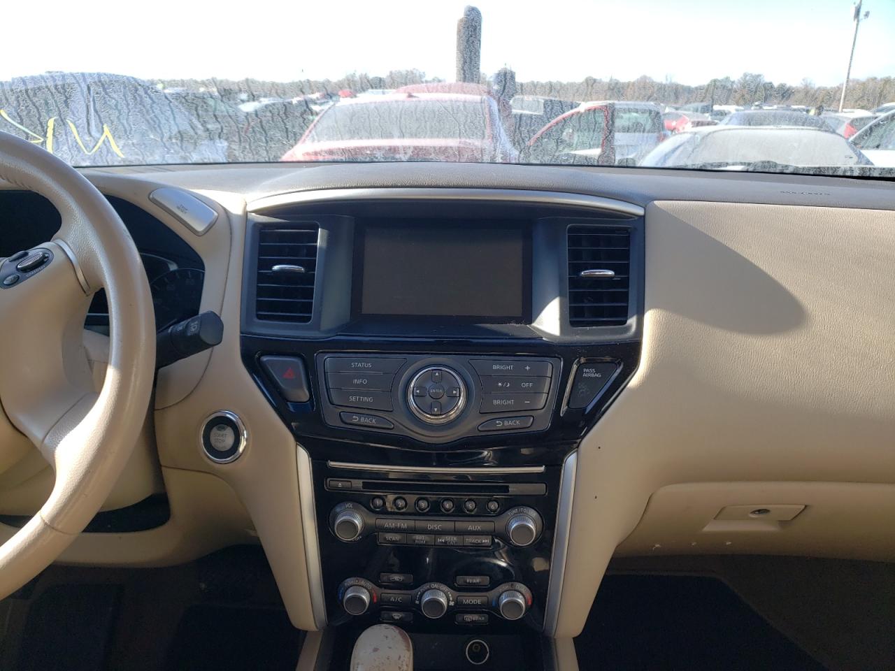 Photo 9 from auction – 2014 NISSAN PATHFINDER with VIN 5N1AR2MN0EC651156