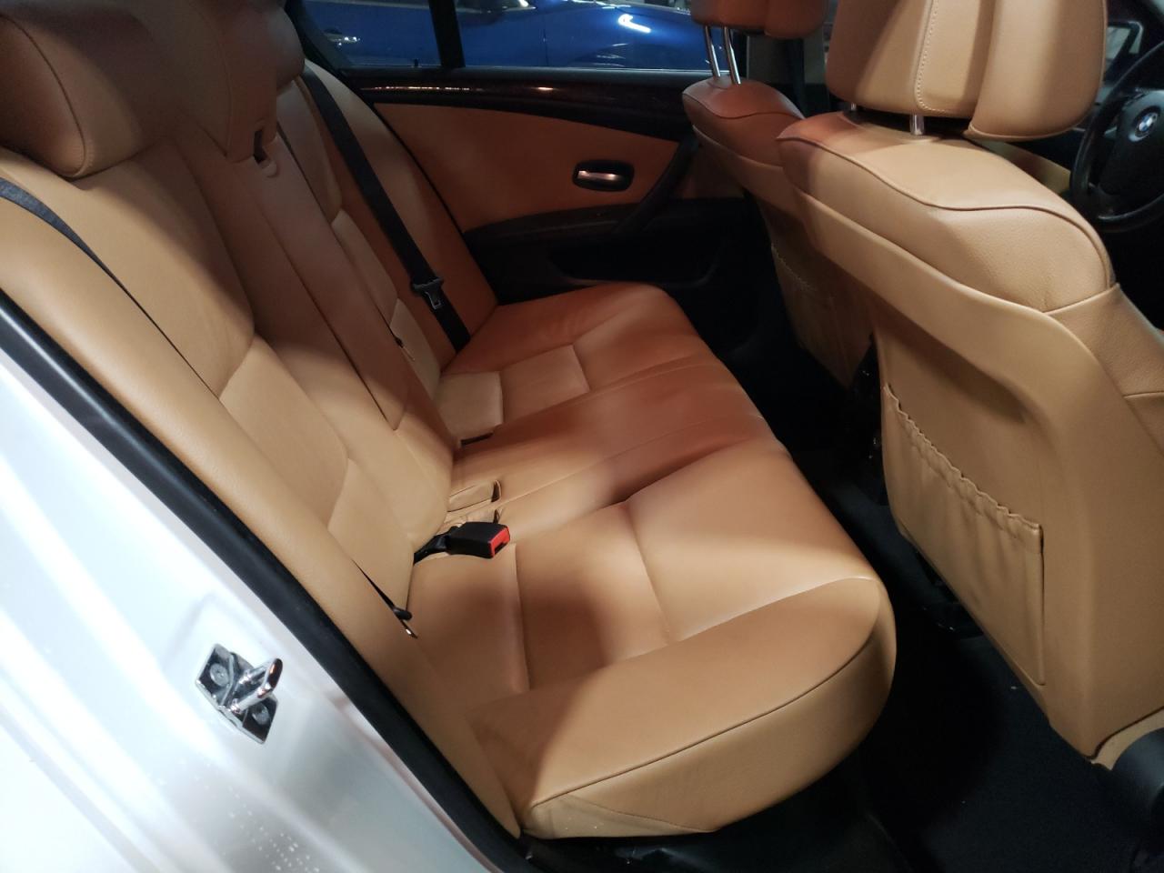 Photo 6 from auction – 2008 BMW 528 XI with VIN WBANV13598CZ57674