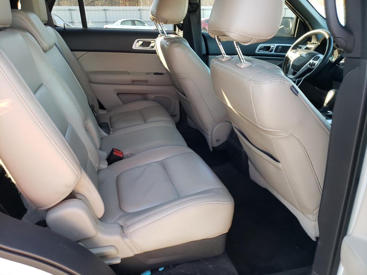 Photo 6 from auction – 2012 FORD EXPLORER X with VIN 1FMHK8D84CGA70491