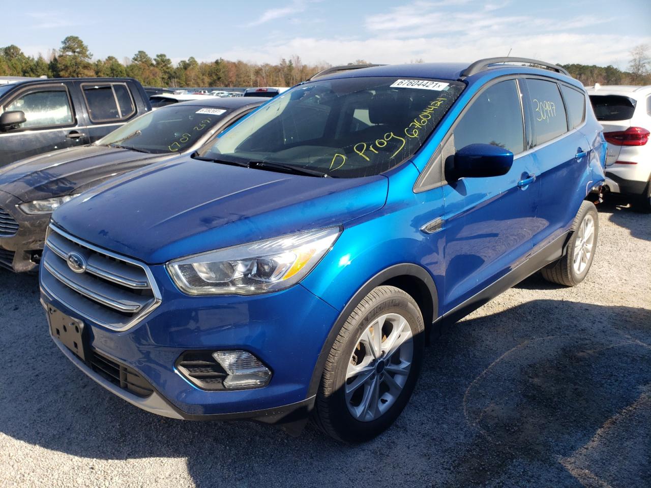 Photo 15 from auction – 2017 FORD ESCAPE SE with VIN 1FMCU0GD5HUC44690
