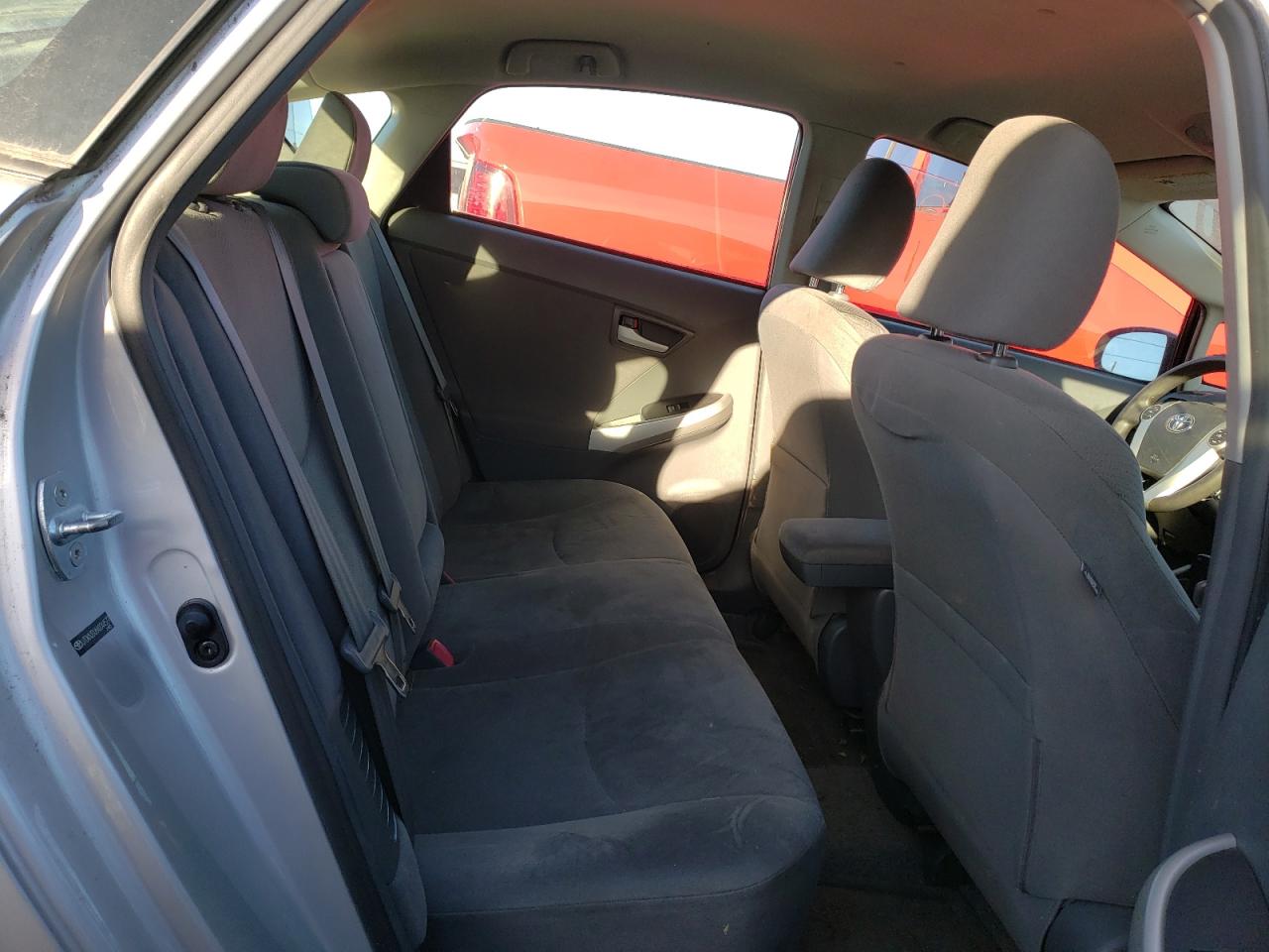 Photo 6 from auction – 2010 TOYOTA PRIUS with VIN JTDKN3DU6A0044577