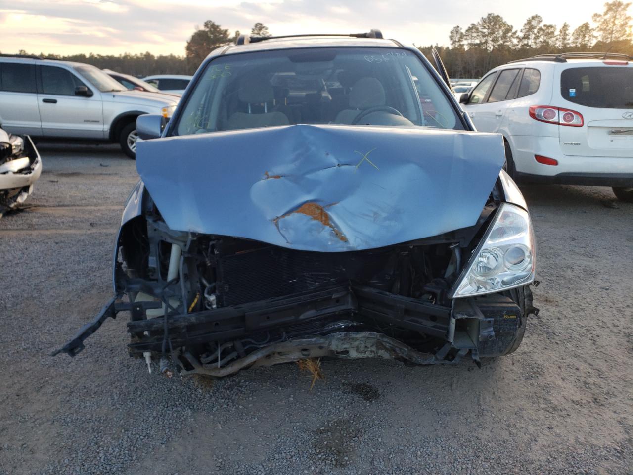 Photo 9 from auction – 2007 KIA SEDONA with VIN KNDMB233676183201