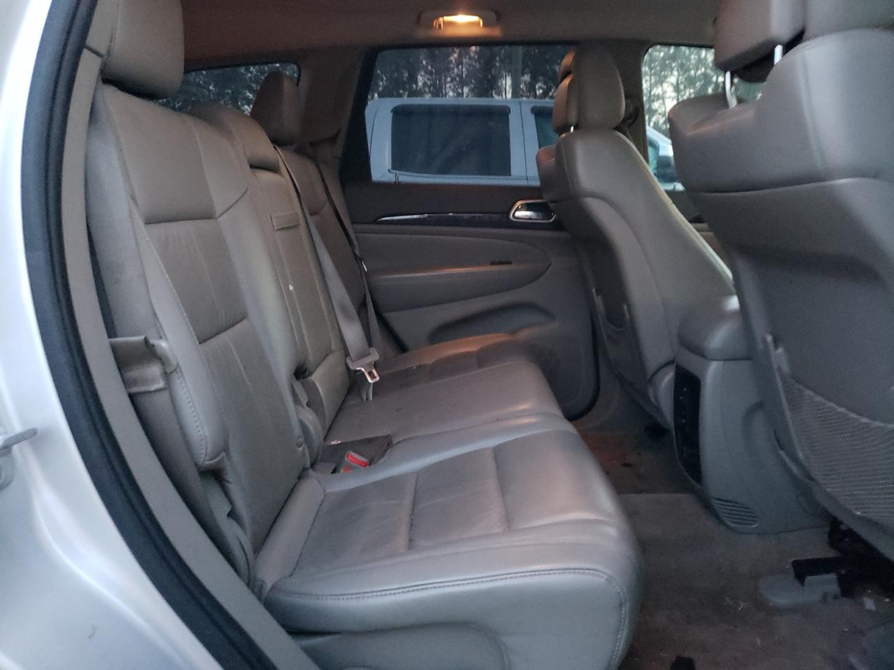 Photo 6 from auction – 2011 JEEP GRAND CHER with VIN 1J4RS4GG3BC582974