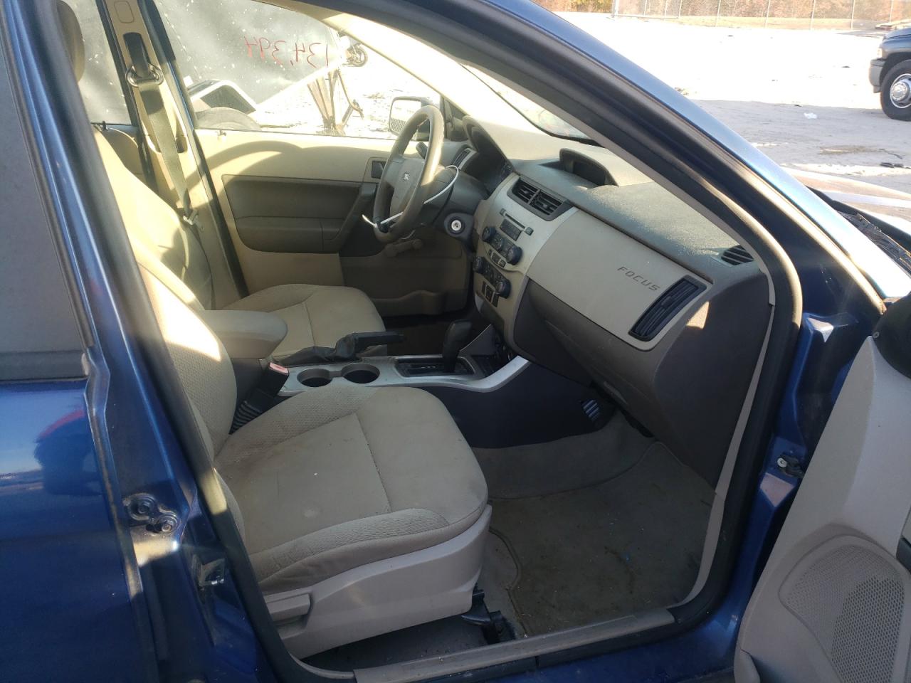 Photo 5 from auction – 2008 FORD FOCUS S/SE with VIN 1FAHP34N78W153351