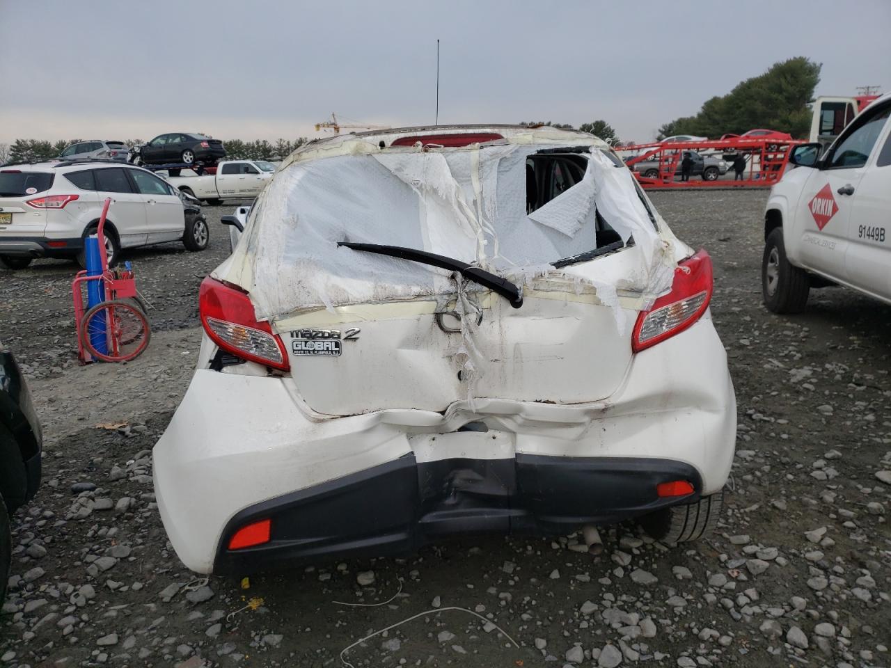 Photo 9 from auction – 2014 MAZDA MAZDA2 SPO with VIN JM1DE1KY0E0187078