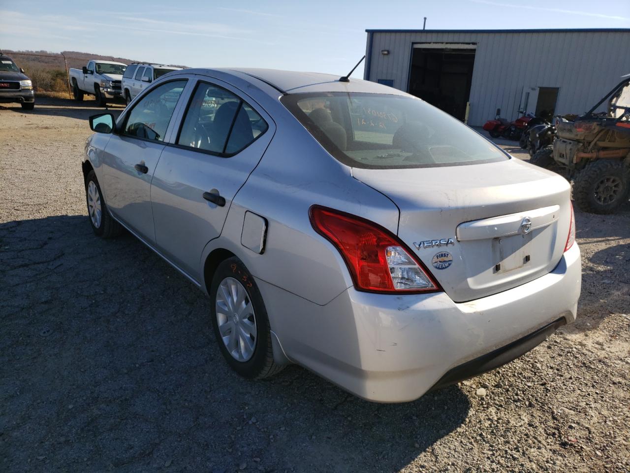 Photo 3 from auction – 2016 NISSAN VERSA S with VIN 3N1CN7AP8GL880853