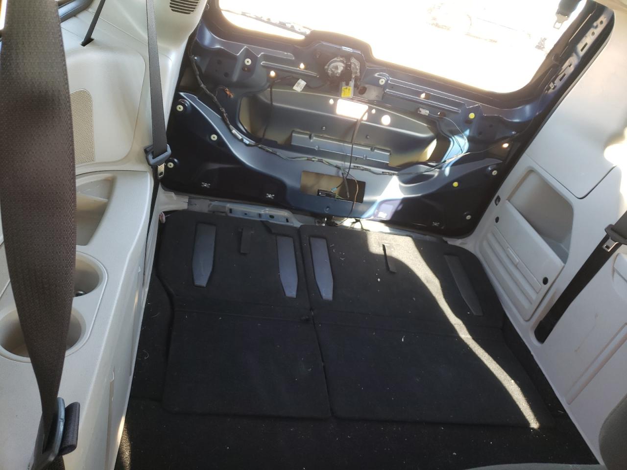 Photo 9 from auction – 2016 DODGE GRAND CARA with VIN 2C4RDGBG5GR227537