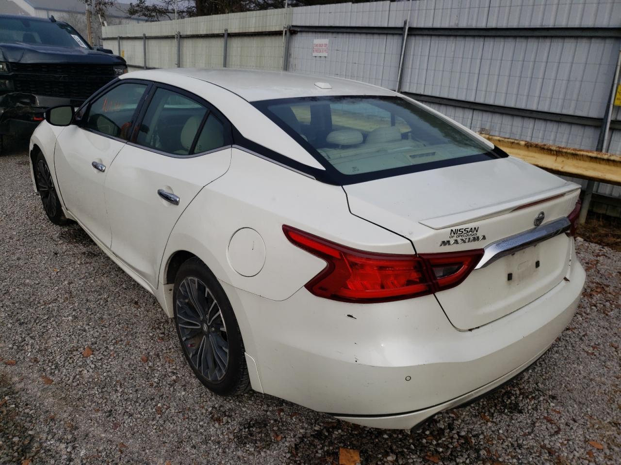 Photo 3 from auction – 2016 NISSAN MAXIMA 3.5 with VIN 1N4AA6AP6GC447592