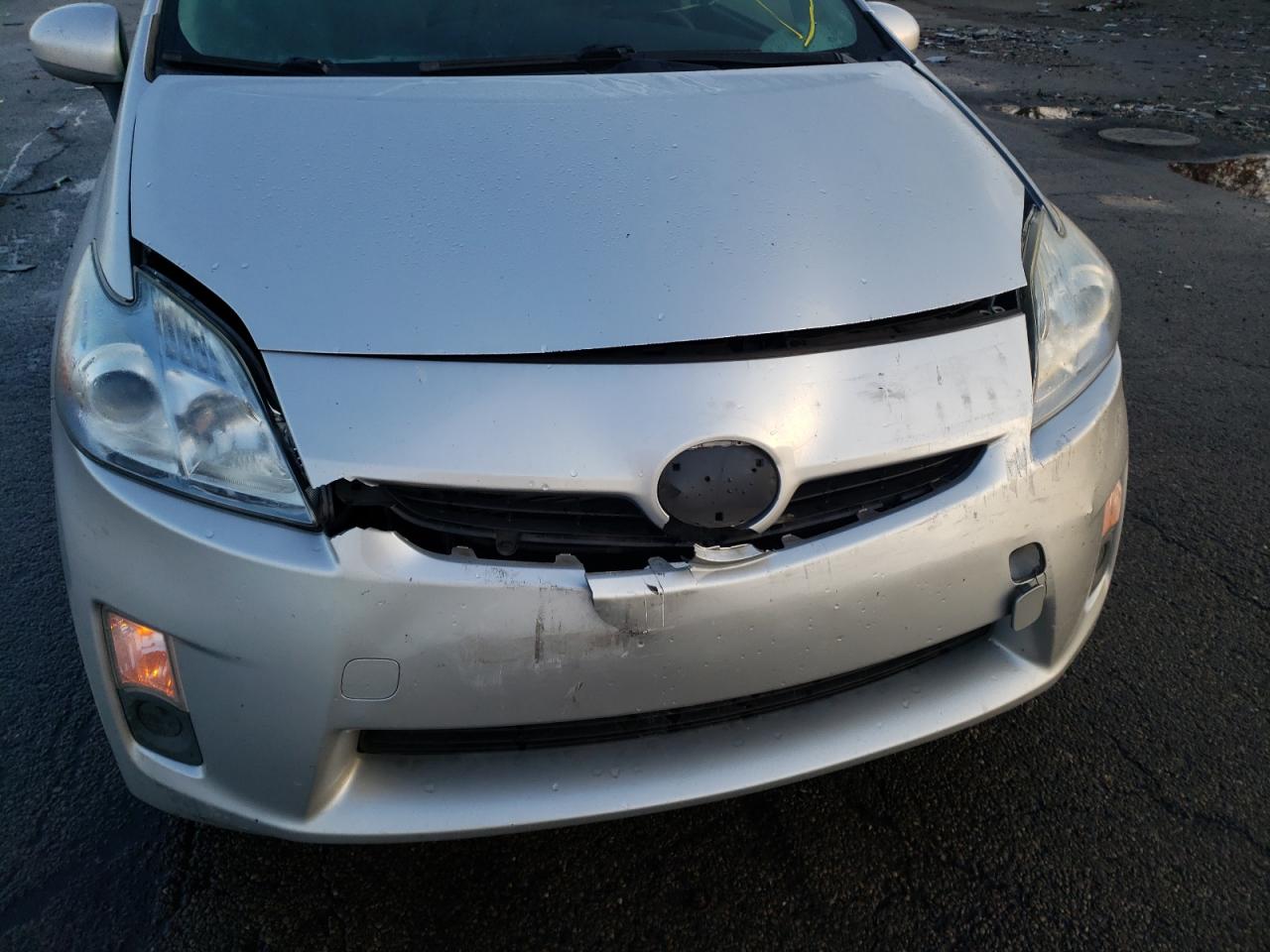 Photo 9 from auction – 2010 TOYOTA PRIUS with VIN JTDKN3DU2A5011174