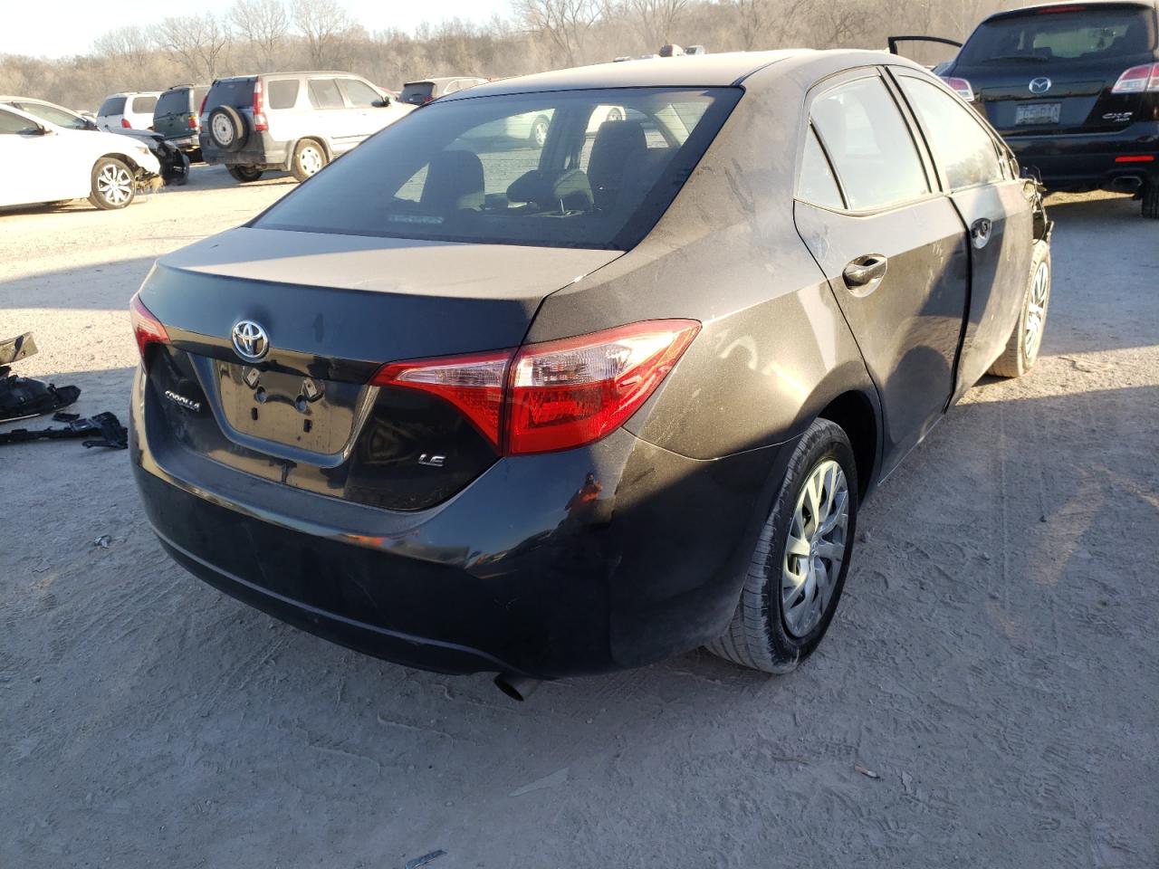 Photo 4 from auction – 2019 TOYOTA COROLLA L with VIN 2T1BURHE8KC143420