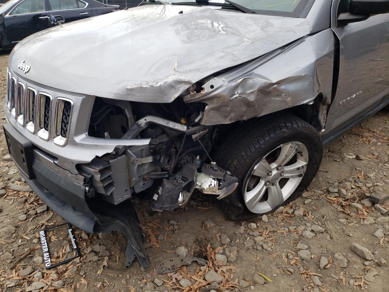 Photo 9 from auction – 2015 JEEP COMPASS SP with VIN 1C4NJDBB8FD188406
