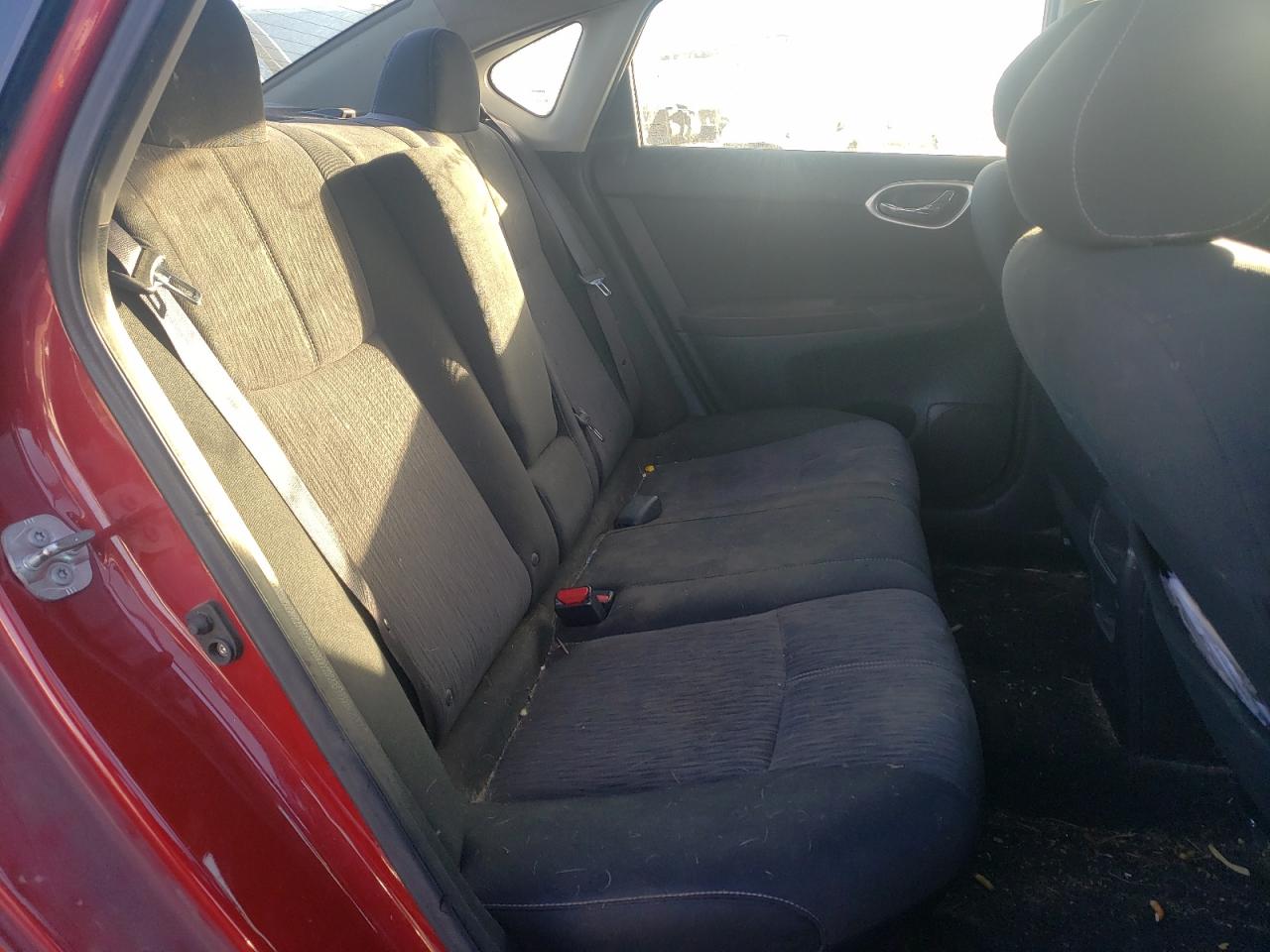 Photo 6 from auction – 2014 NISSAN SENTRA S with VIN 3N1AB7AP3EY244342