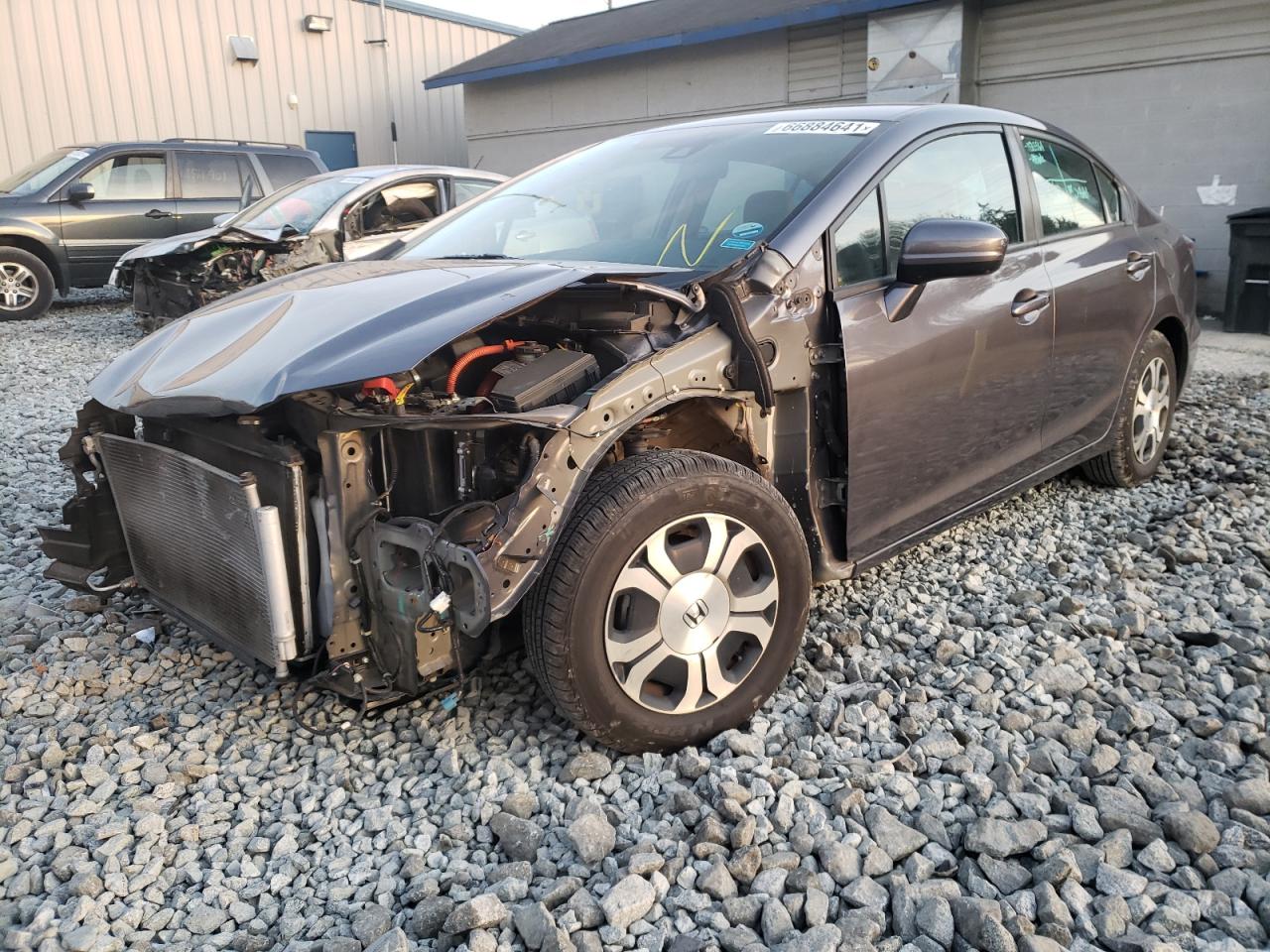Photo 2 from auction – 2015 HONDA CIVIC HYBR with VIN 19XFB4F20FE001394