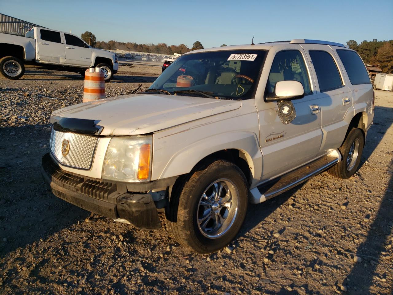 Photo 2 from auction – 2002 CADILLAC ESCALADE L with VIN 1GYEK63N12R219083