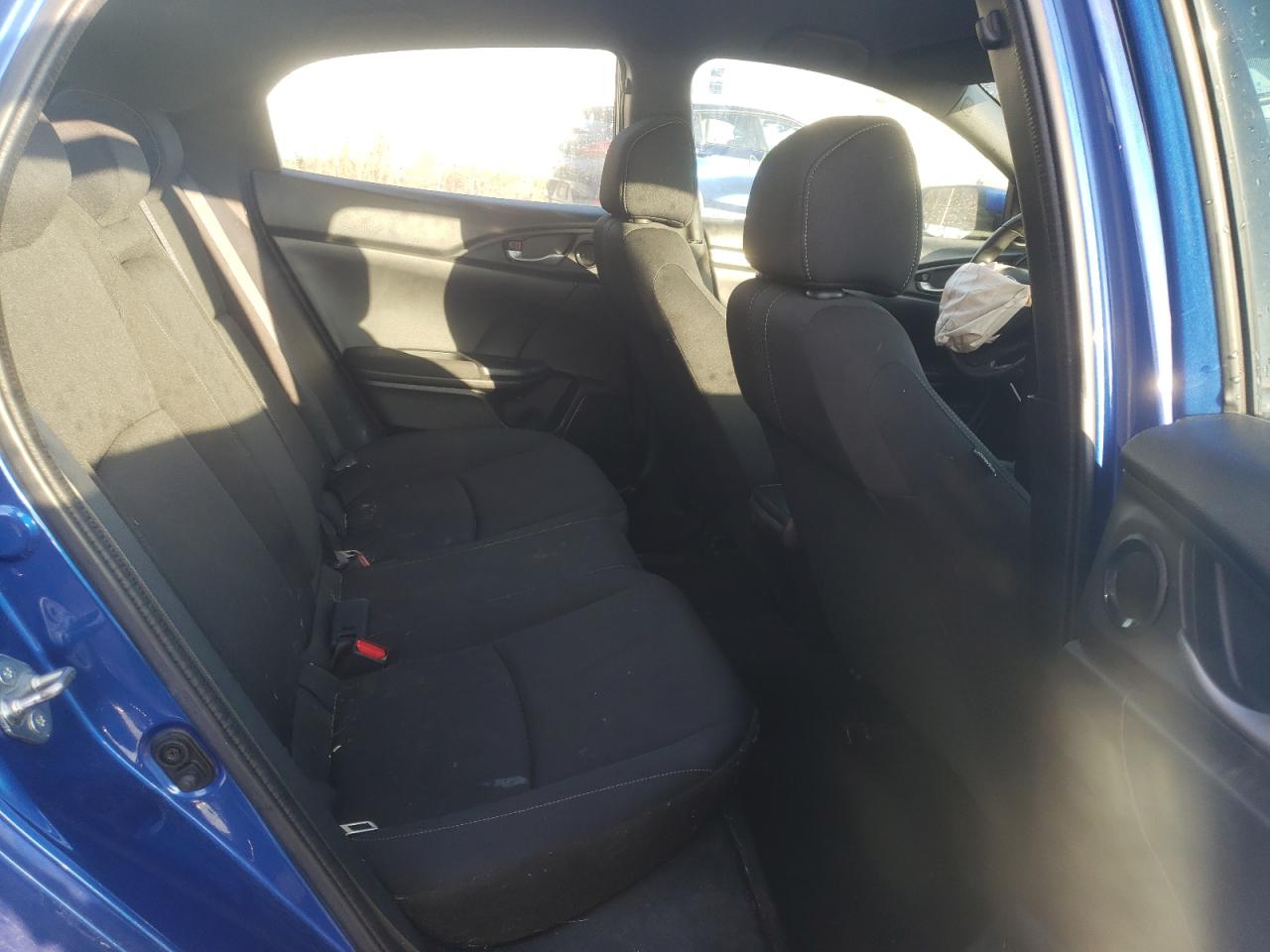 Photo 6 from auction – 2017 HONDA CIVIC LX with VIN SHHFK7G27HU303065