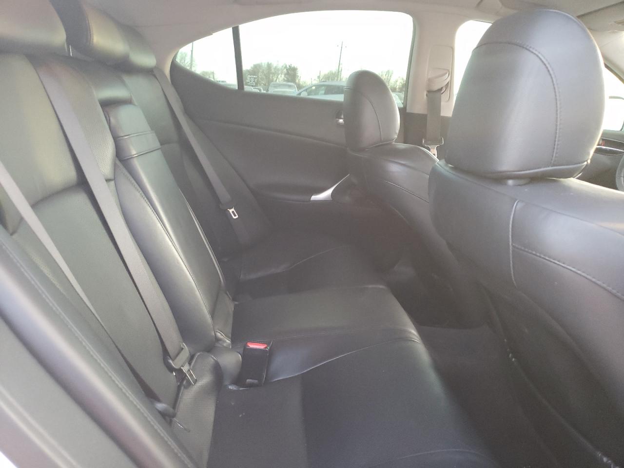 Photo 6 from auction – 2008 LEXUS IS 250 AWD with VIN JTHCK262482022917