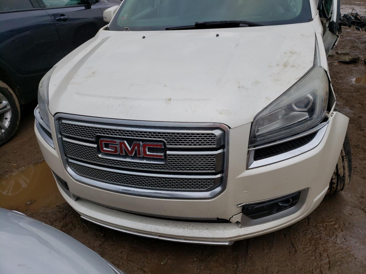 Photo 7 from auction – 2013 GMC ACADIA DEN with VIN 1GKKVTKD0DJ189054