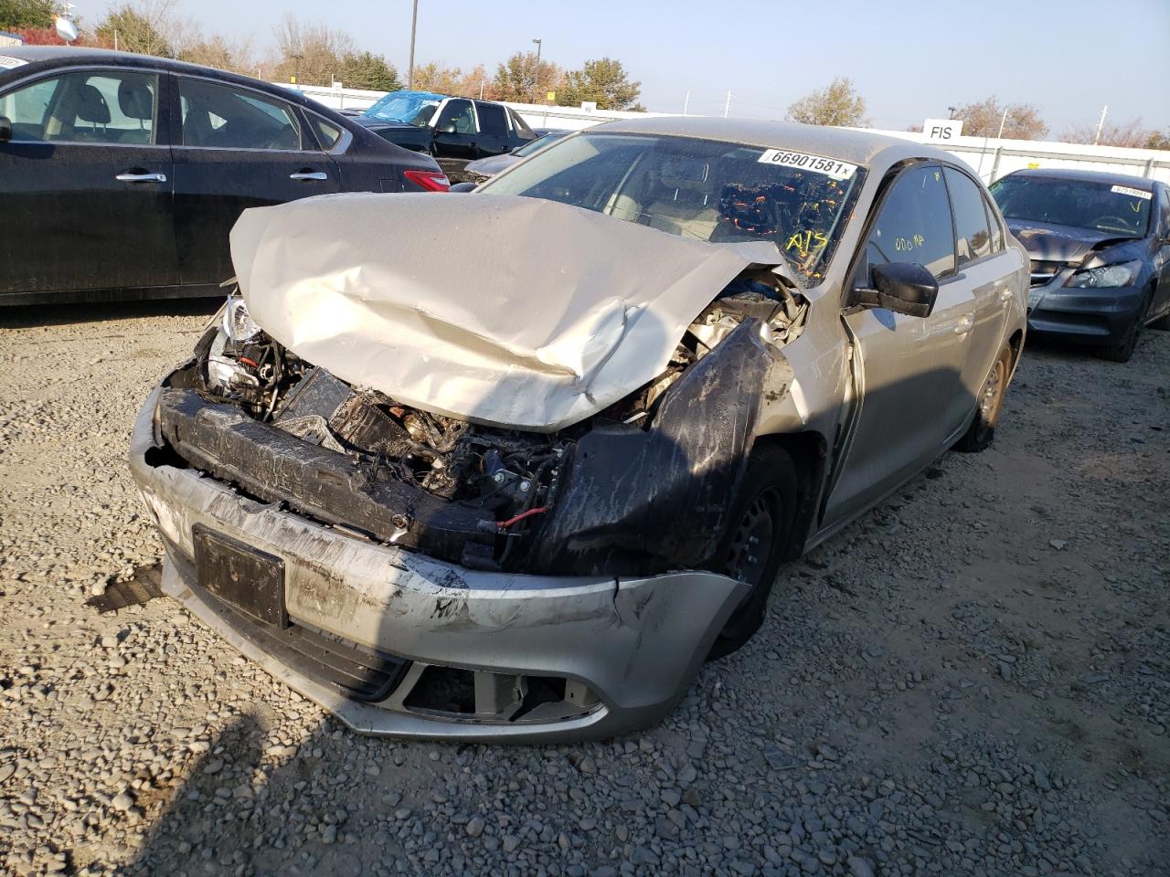 Photo 2 from auction – 2013 VOLKSWAGEN JETTA BASE with VIN 3VW2K7AJ7DM223896