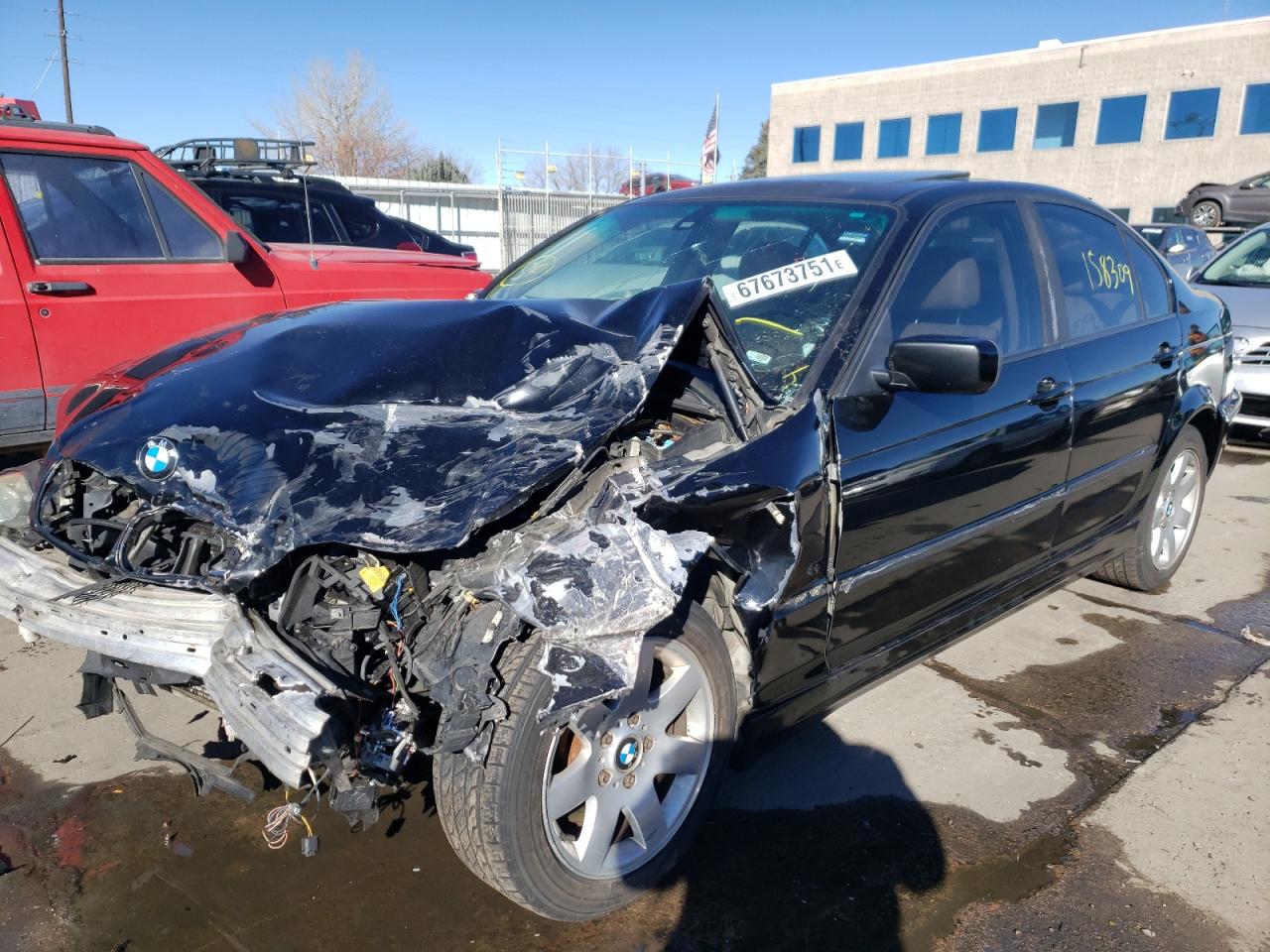 Photo 2 from auction – 2004 BMW 325 XI with VIN WBAEU33494PR09973