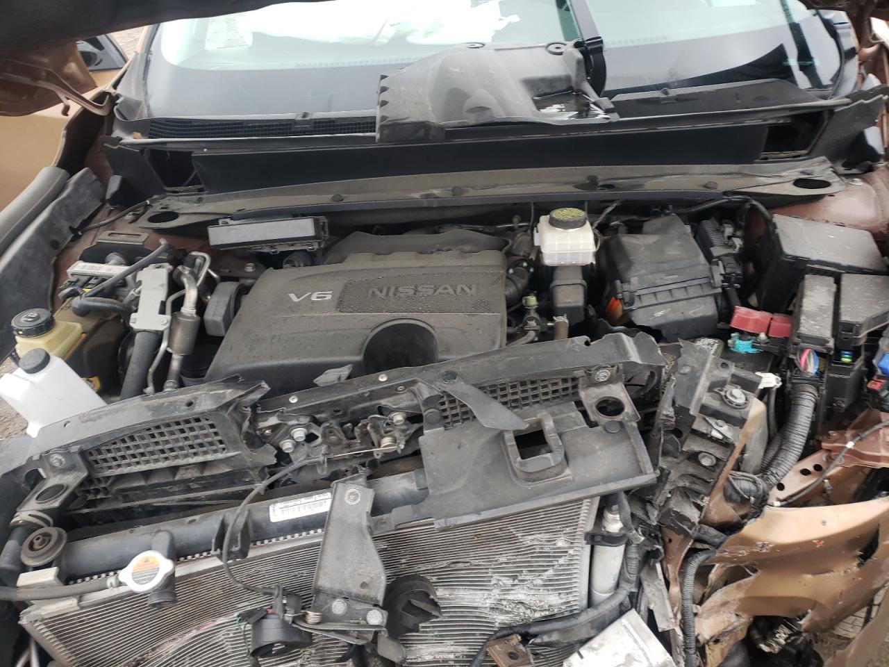 Photo 7 from auction – 2017 NISSAN PATHFINDER with VIN 5N1DR2MM6HC610362