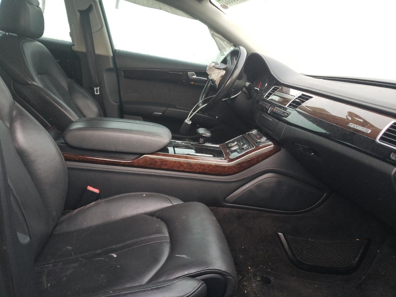 Photo 5 from auction – 2011 AUDI A8 L QUATT with VIN WAURVAFD7BN013355