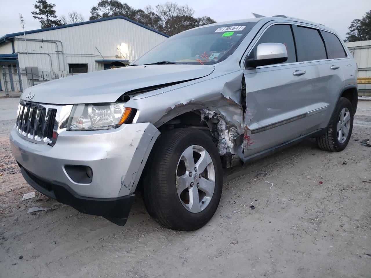 Photo 2 from auction – 2011 JEEP GRAND CHER with VIN 1J4RS4GG3BC582974