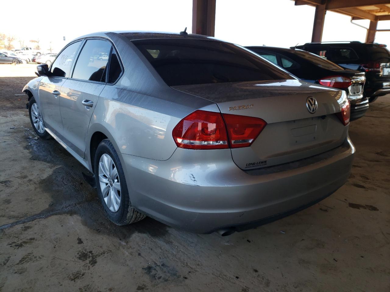 Photo 3 from auction – 2013 VOLKSWAGEN PASSAT S with VIN 1VWAP7A36DC071111