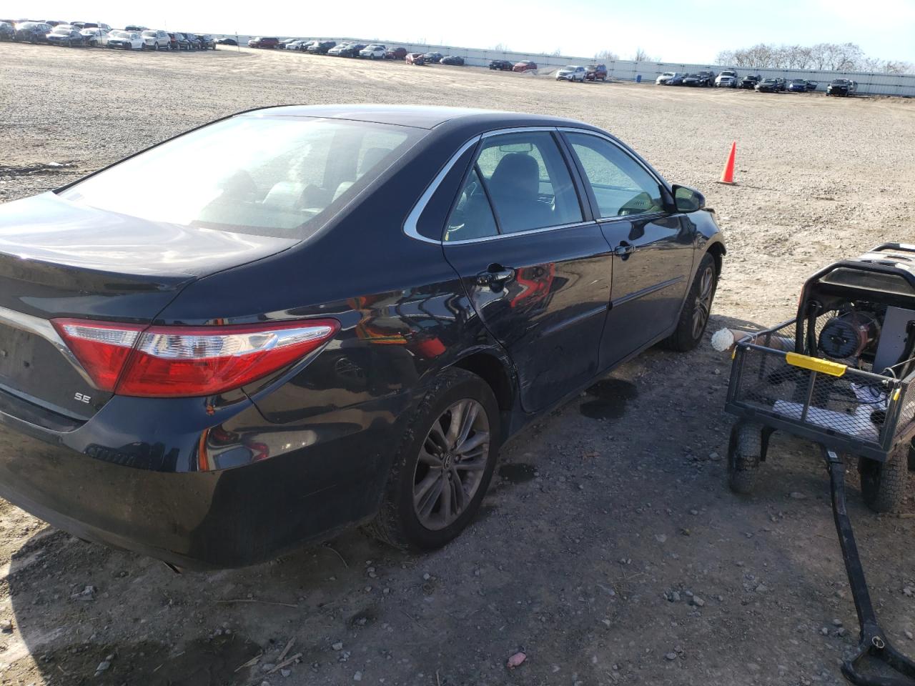 Photo 4 from auction – 2016 TOYOTA CAMRY LE with VIN 4T1BF1FKXGU163940