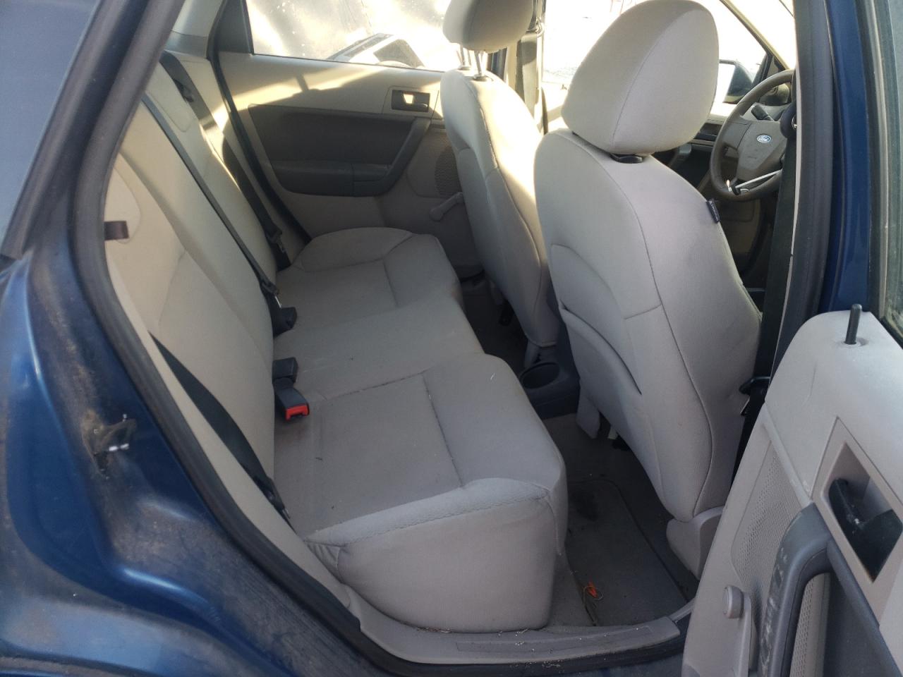 Photo 6 from auction – 2008 FORD FOCUS S/SE with VIN 1FAHP34N78W153351