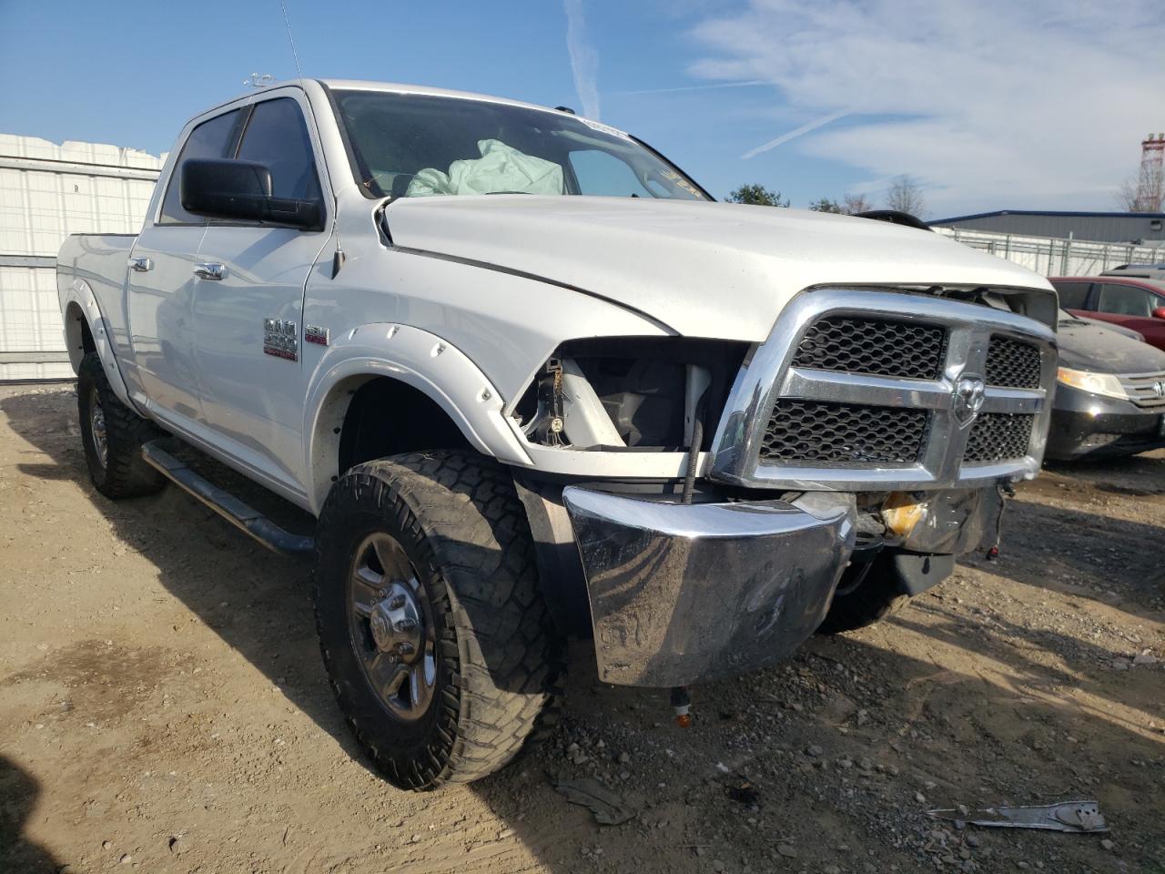 RAM 2500 SLT 2015 with VIN 3C6TR5DT3FG520306 - Photo from auction