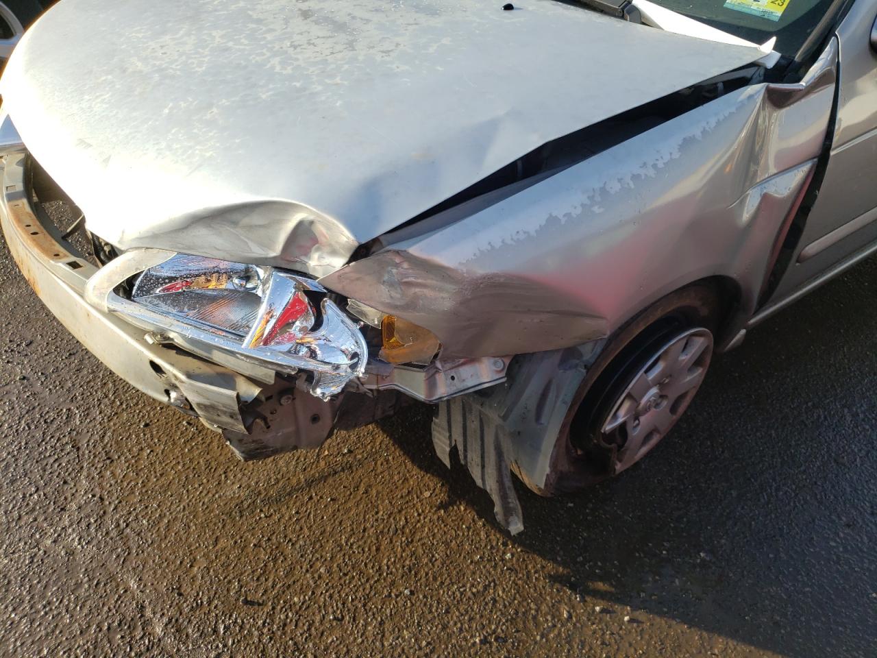 Photo 9 from auction – 2001 NISSAN SENTRA XE with VIN 3N1CB51D21L507706