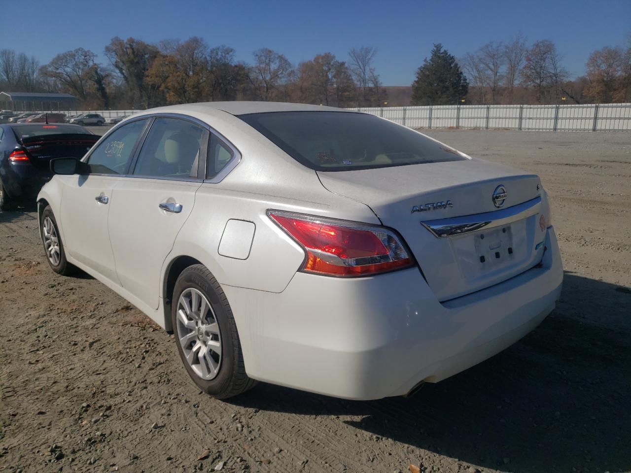 Photo 3 from auction – 2014 NISSAN ALTIMA 2.5 with VIN 1N4AL3AP7EC175530