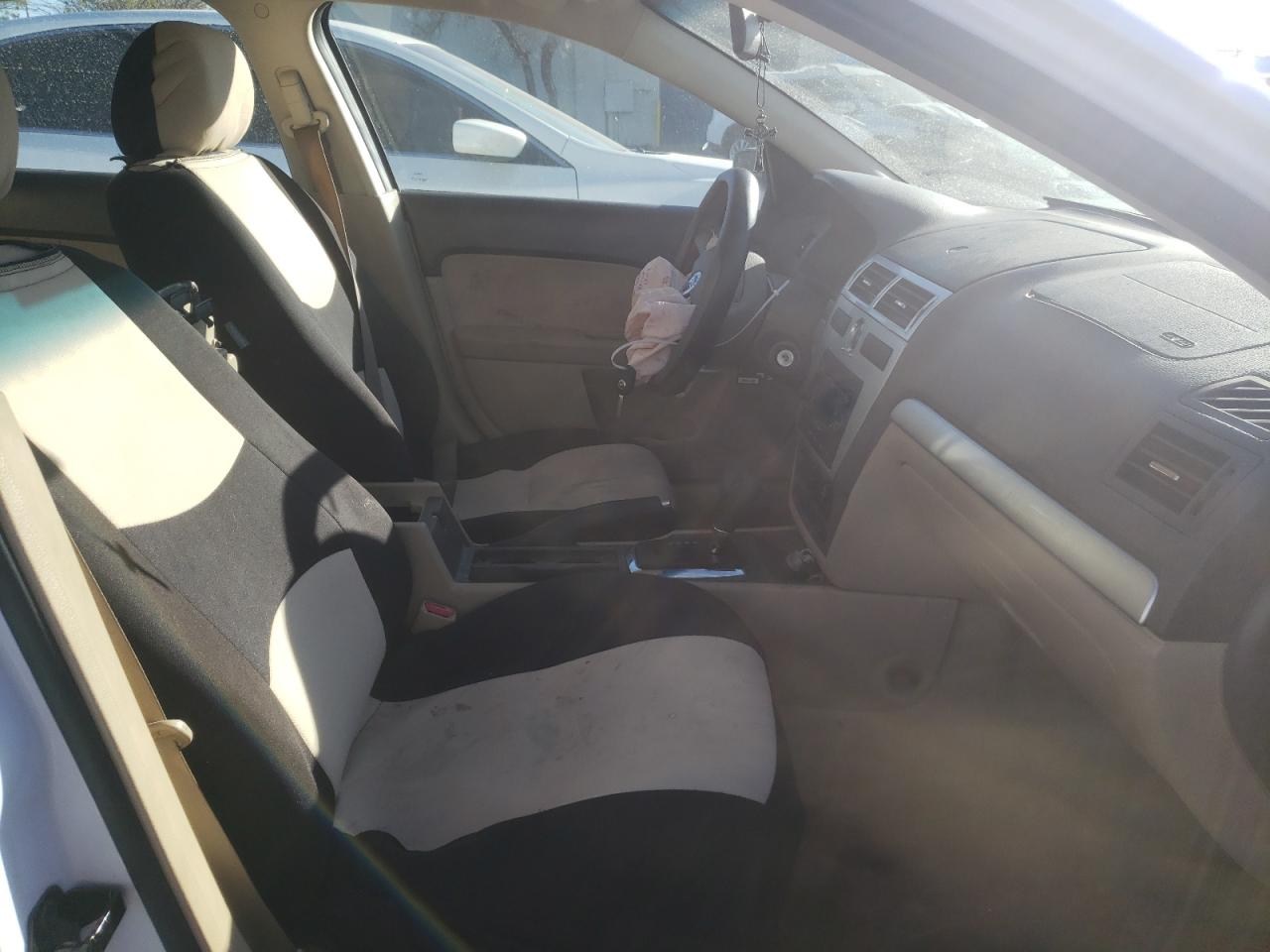 Photo 5 from auction – 2006 MERCURY MILAN with VIN 3MEHM07Z46R655474