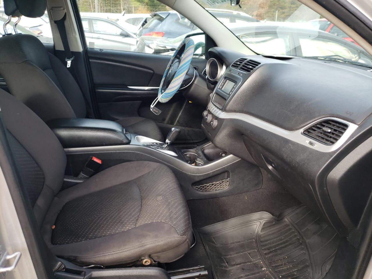 Photo 5 from auction – 2012 DODGE JOURNEY SE with VIN 3C4PDCAB9CT306934