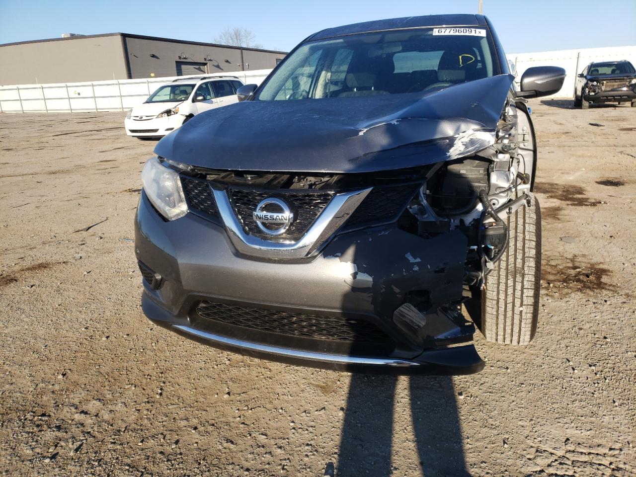 Photo 9 from auction – 2015 NISSAN ROGUE S with VIN KNMAT2MVXFP570391