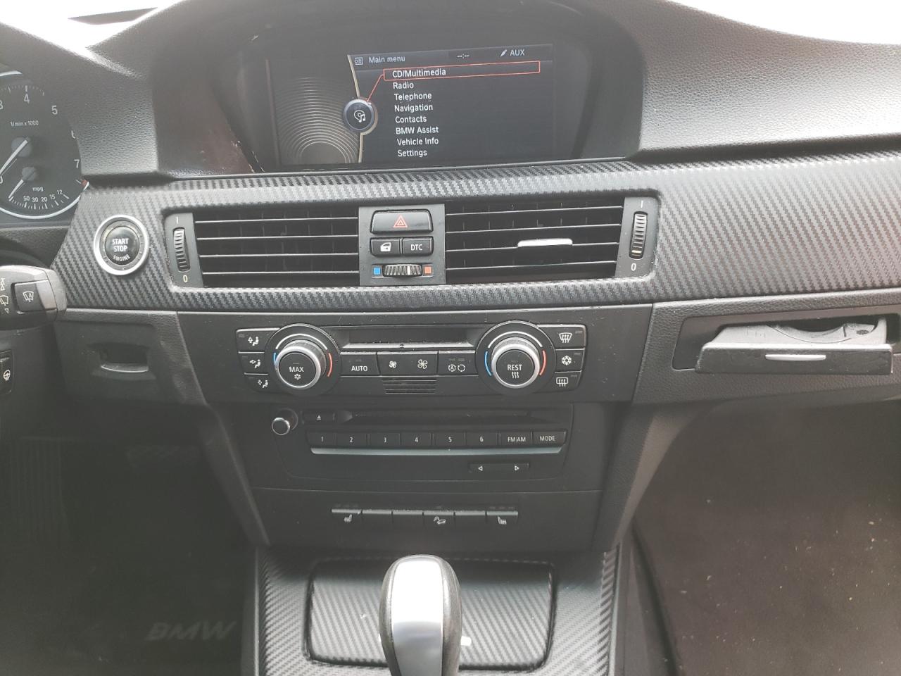 Photo 9 from auction – 2009 BMW 328 XI with VIN WBAPK73509A452236