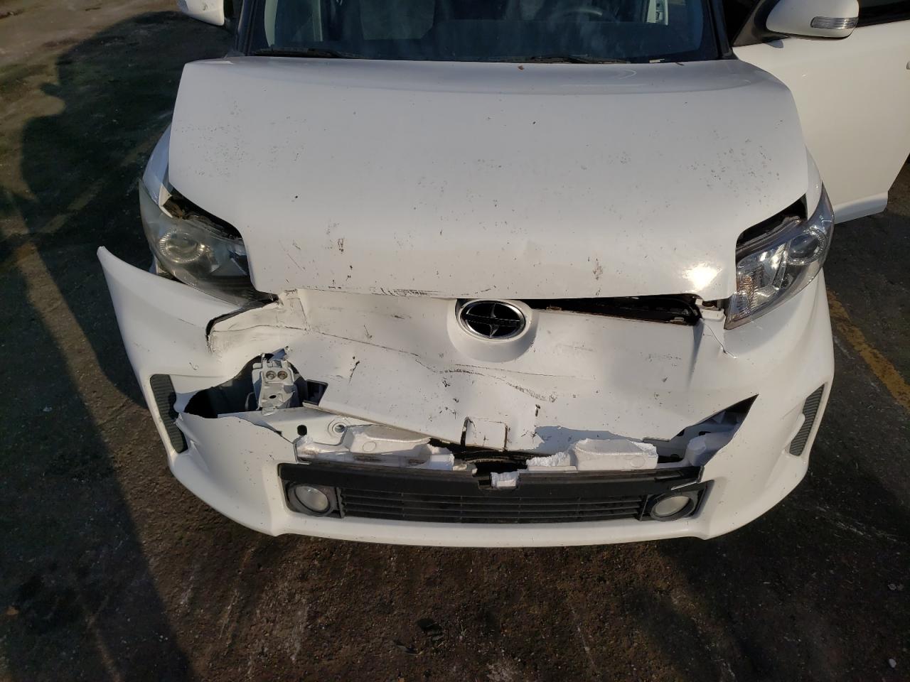 Photo 9 from auction – 2012 TOYOTA SCION XB with VIN JTLZE4FE0C1144668