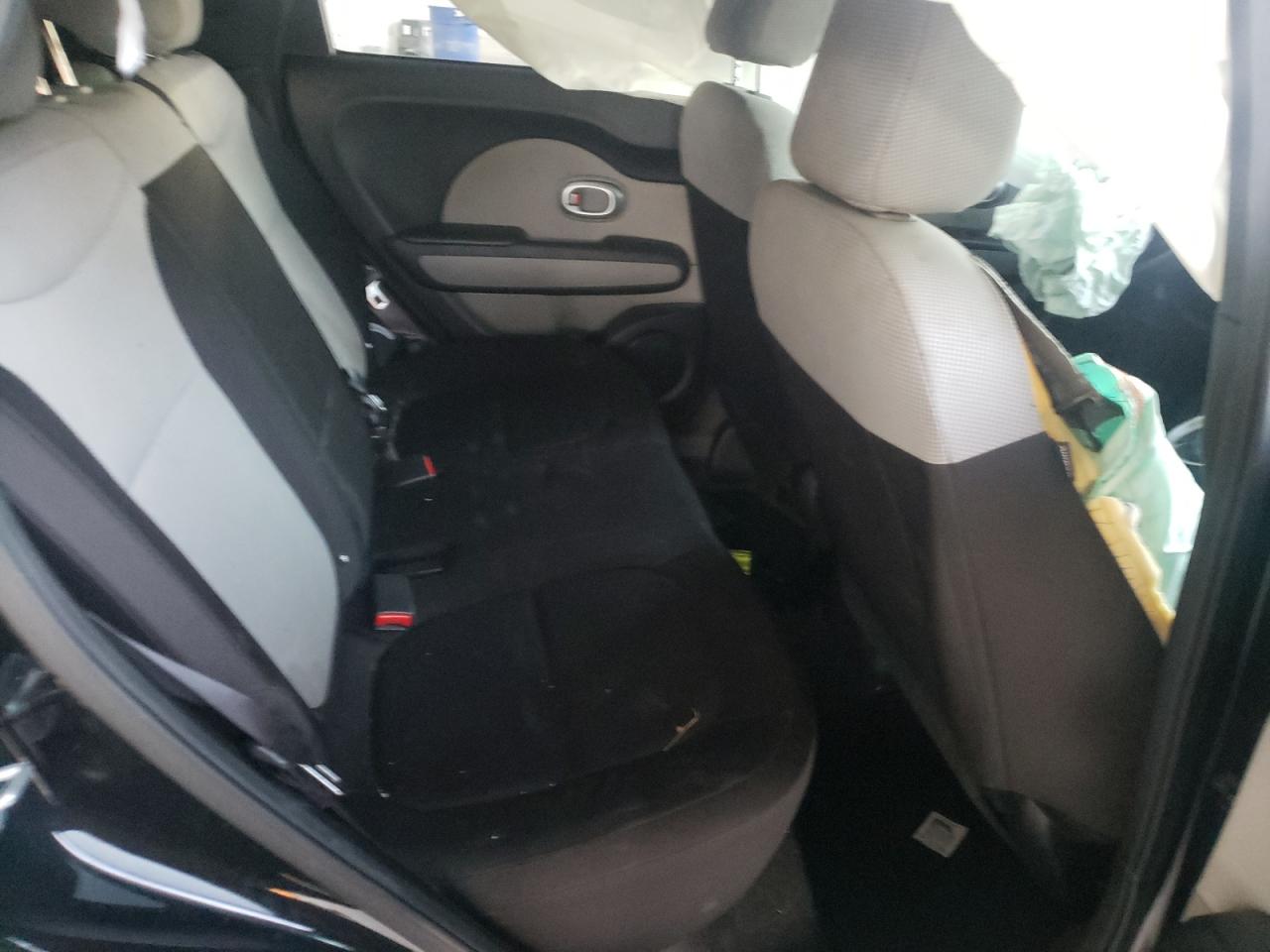 Photo 6 from auction – 2016 KIA SOUL with VIN KNDJN2A25G7335256