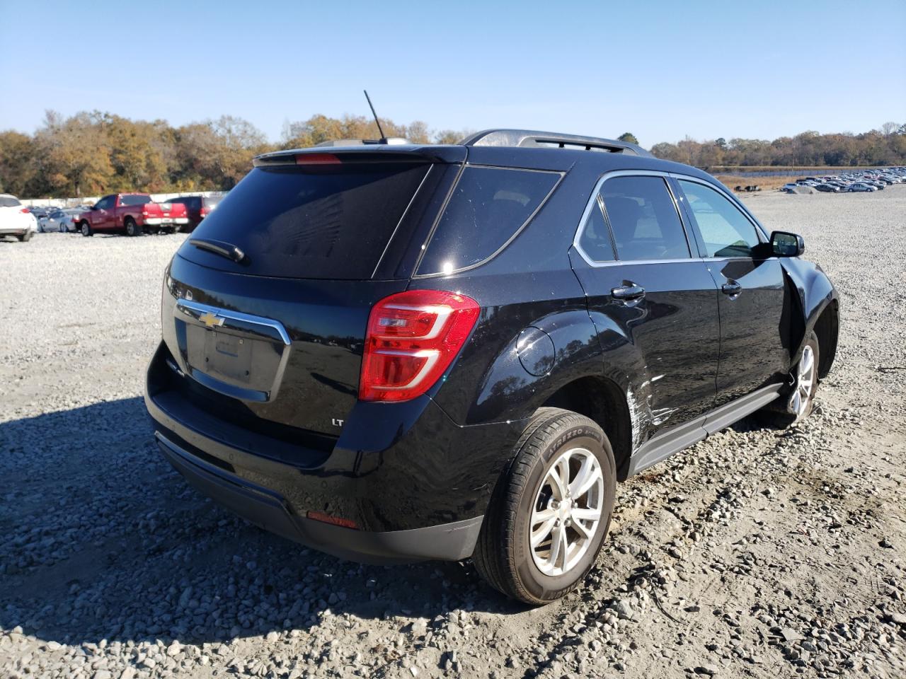 Photo 4 from auction – 2017 CHEVROLET EQUINOX LT with VIN 2GNFLFEK2H6334328