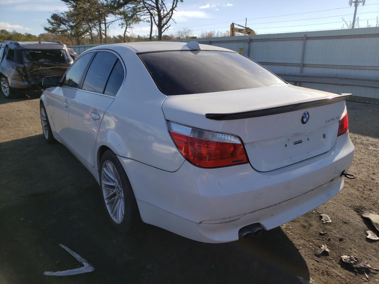 Photo 3 from auction – 2006 BMW 5 SERIES with VIN WBANF33506CS35306