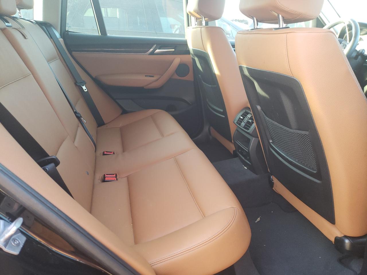 Photo 6 from auction – 2017 BMW X3 XDRIVE2 with VIN 5UXWX9C38H0W80059
