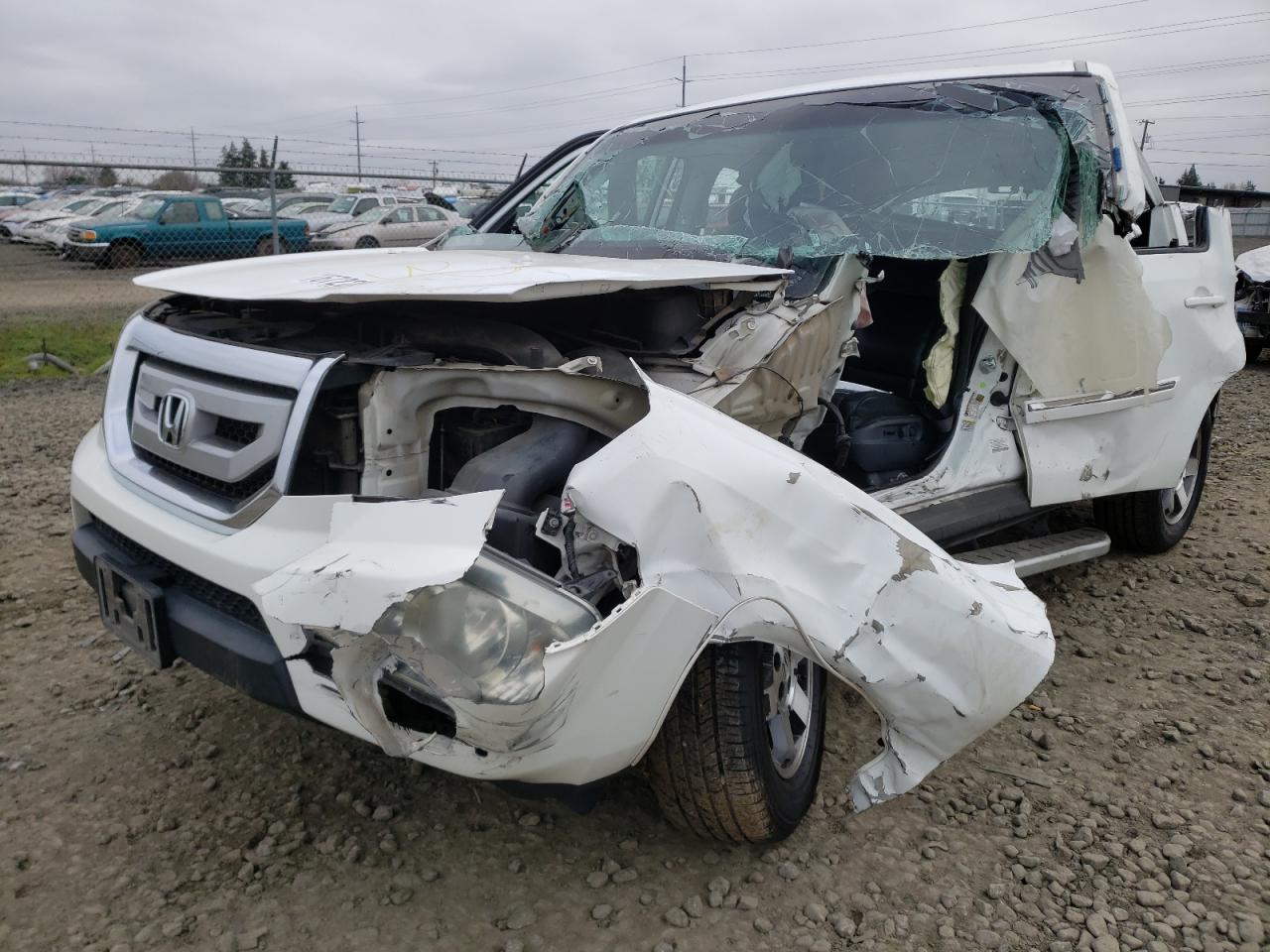 Photo 2 from auction – 2009 HONDA PILOT TOUR with VIN 5FNYF38889B003613