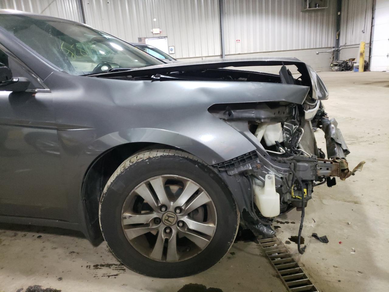 Photo 9 from auction – 2011 HONDA ACCORD SE with VIN 1HGCP2F62BA010169