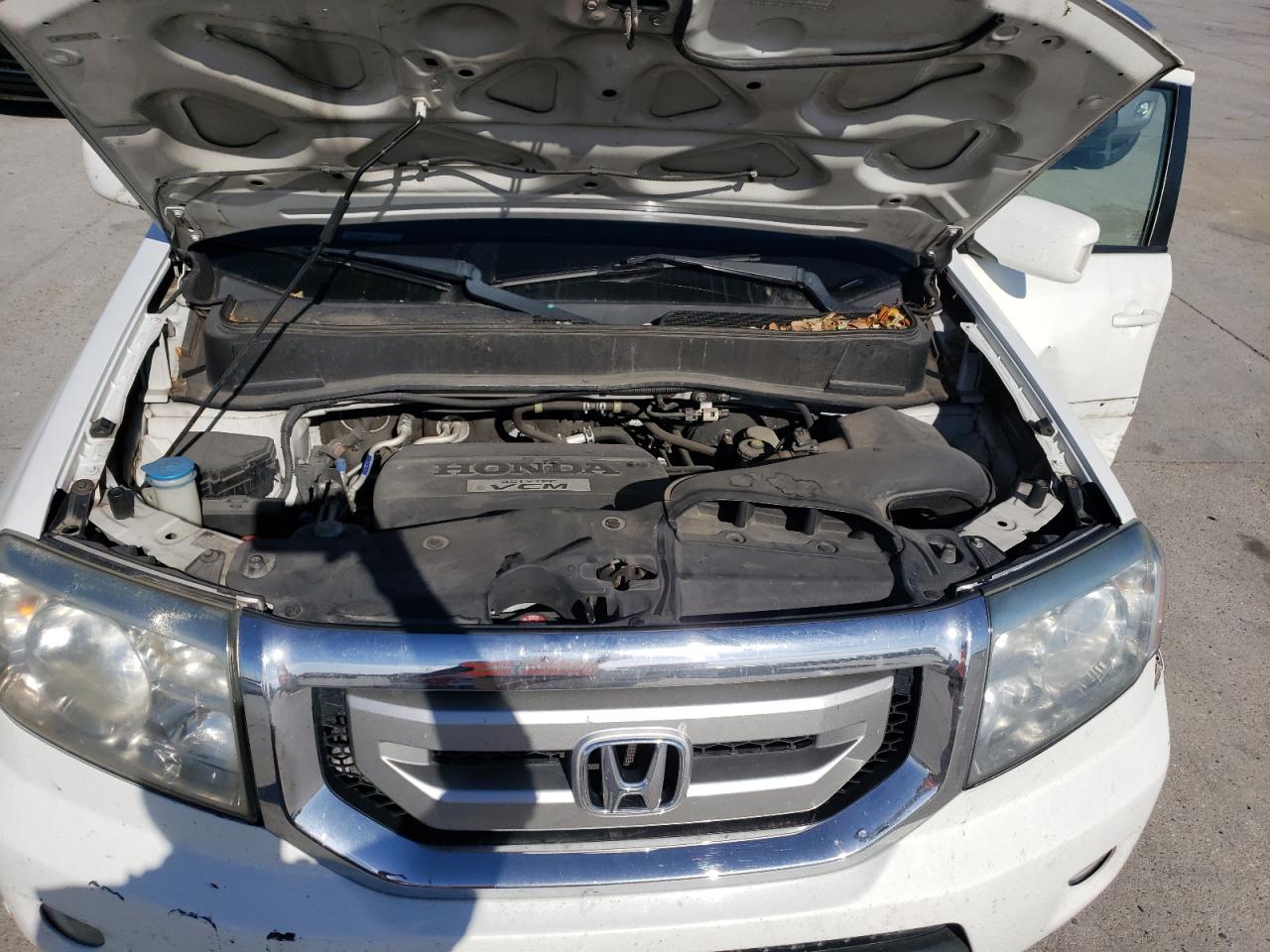 Photo 7 from auction – 2010 HONDA PILOT TOUR with VIN 5FNYF4H92AB016697