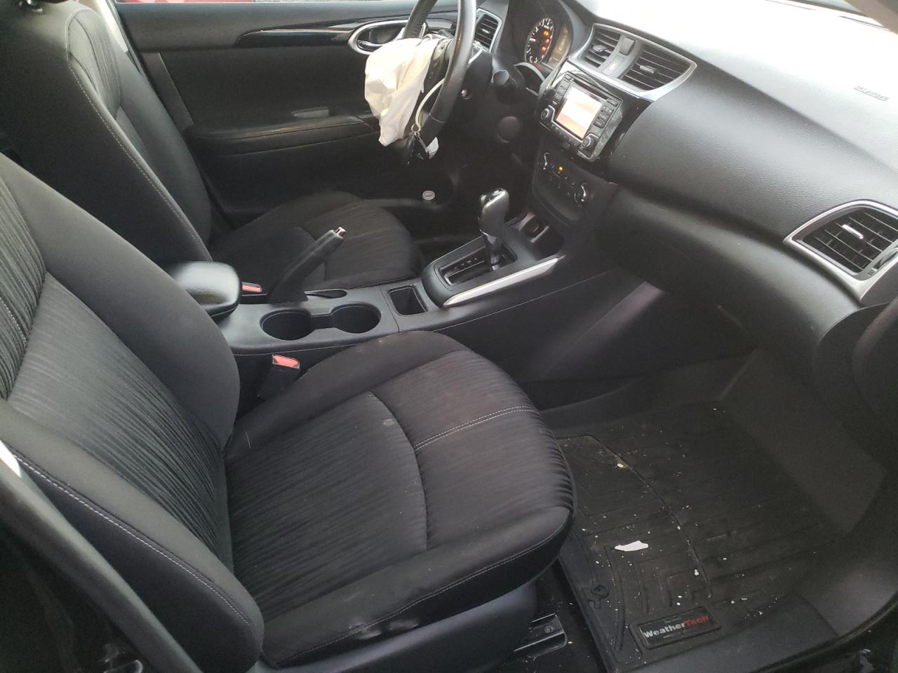 Photo 5 from auction – 2017 NISSAN SENTRA S with VIN 3N1AB7AP3HL716248